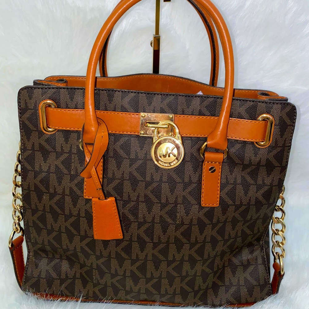 ❌SOLD!❌ AUTHENTIC Large Michael Kors Signature Coated Canvas Tote